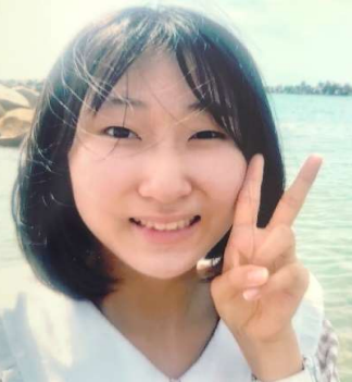 Reina F-03 Reina is 15. She is a friendly, easy-going, honest, and tidy girl. She likes shopping, dancing, and singing. She also likes animals. She plays volleyball, badminton, and ping-pong. Her favorite subjects in school are math, music, chemistry, and PE. Her friend has recently been an exchange student and through hearing of the experience, she is interested in having a similar experience.